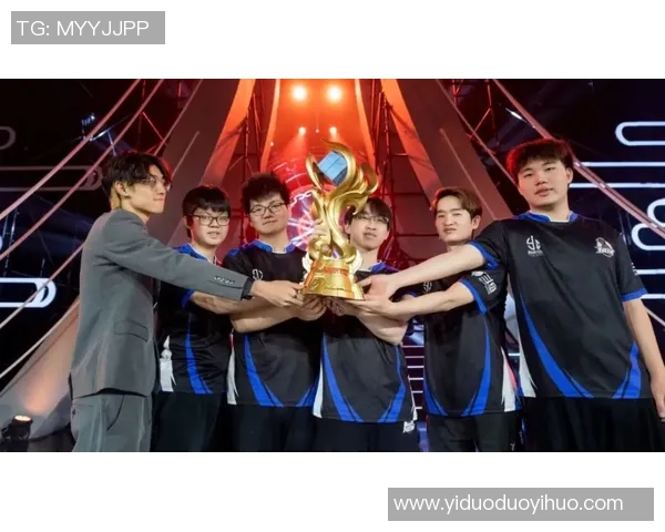 聚焦全球热门赛事动态全面解析最新电竞比分与选手表现 聚焦全球热门赛事动态全面解析最新电竞比分与选手表现