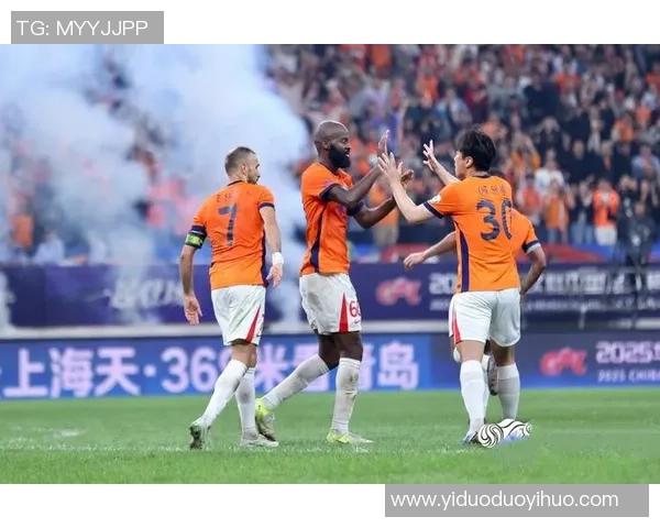 长春亚泰激战强敌全力争胜新赛季迎来关键对决